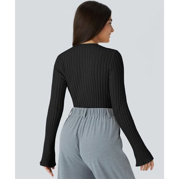 Halara Round Neck Long Sleeve Frill Casual Sweater size medium - Picture 2 of 7